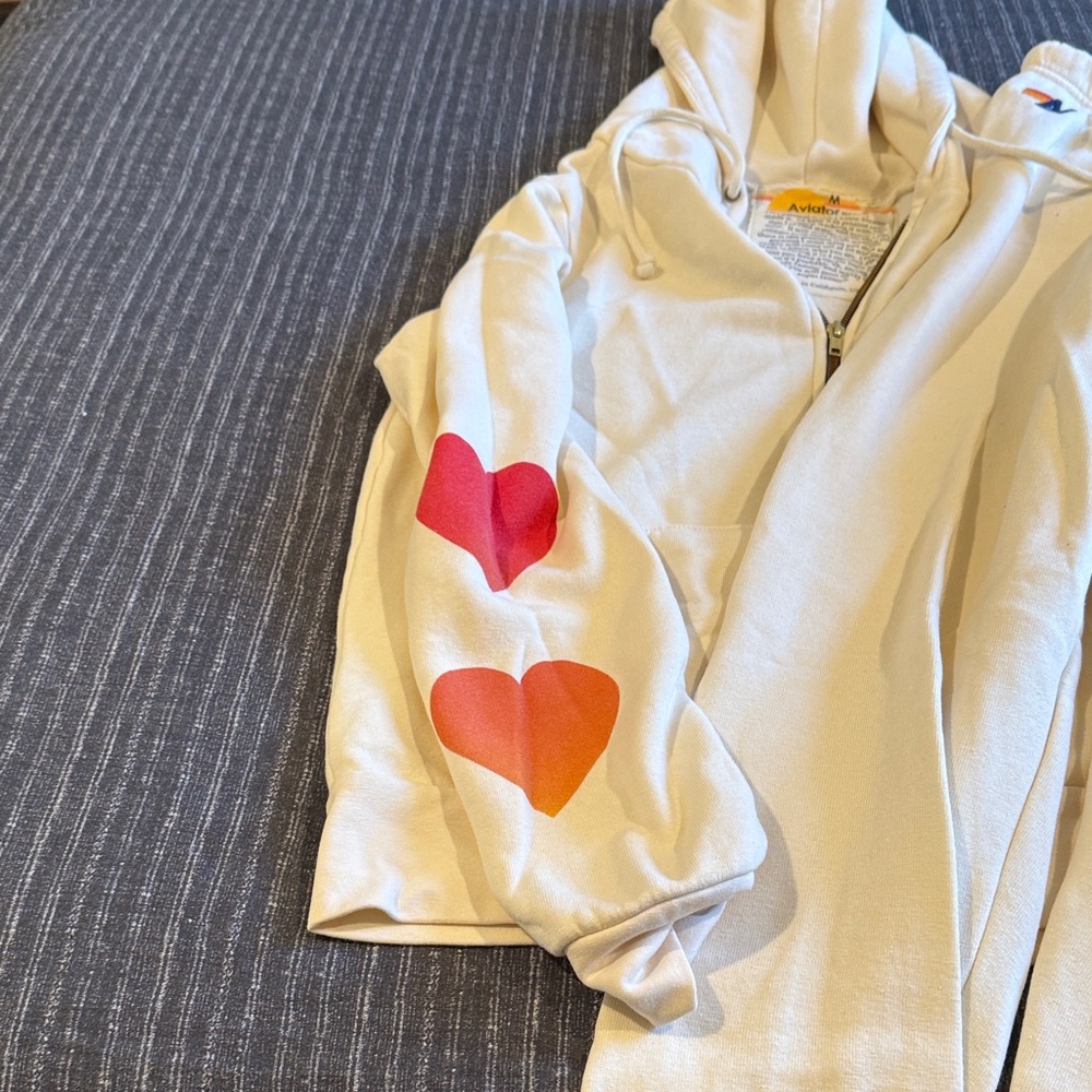 NWOT Aviator Nation Cream and Orange Faded Heart Set - Picture 3 of 5